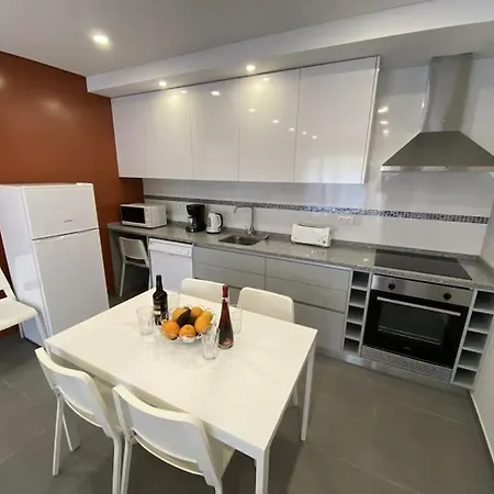 Da Silva Surf Three Apartment *